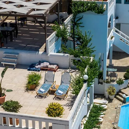 Kurmulis Hotel de apartamente Stalós